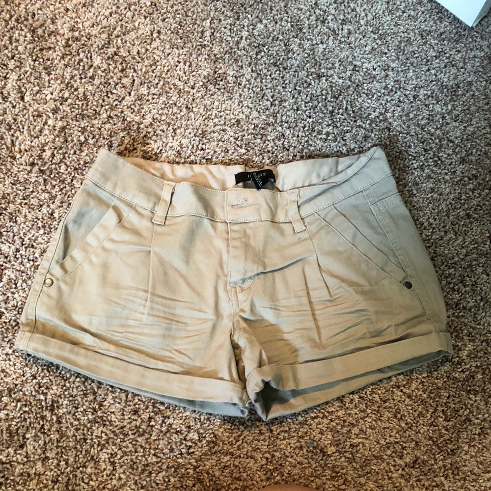 Khaki shorts